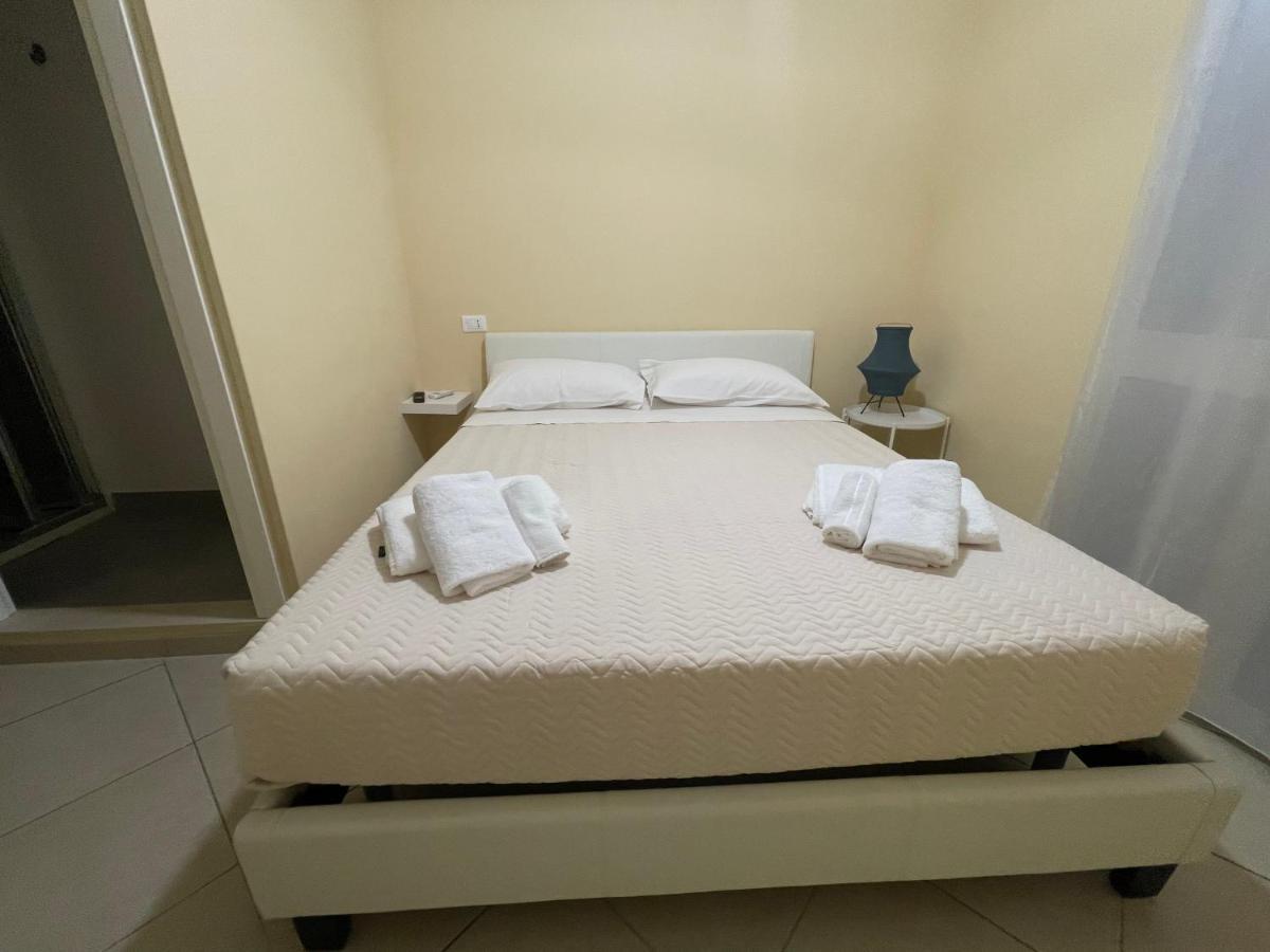 Minioto Rooms Noto Kültér fotó